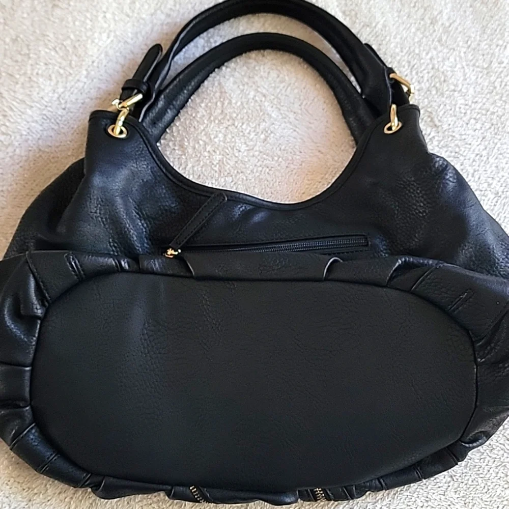 Just Fab Three Compartment Large Black Leather Zipper Purse - Picture 2 of 9